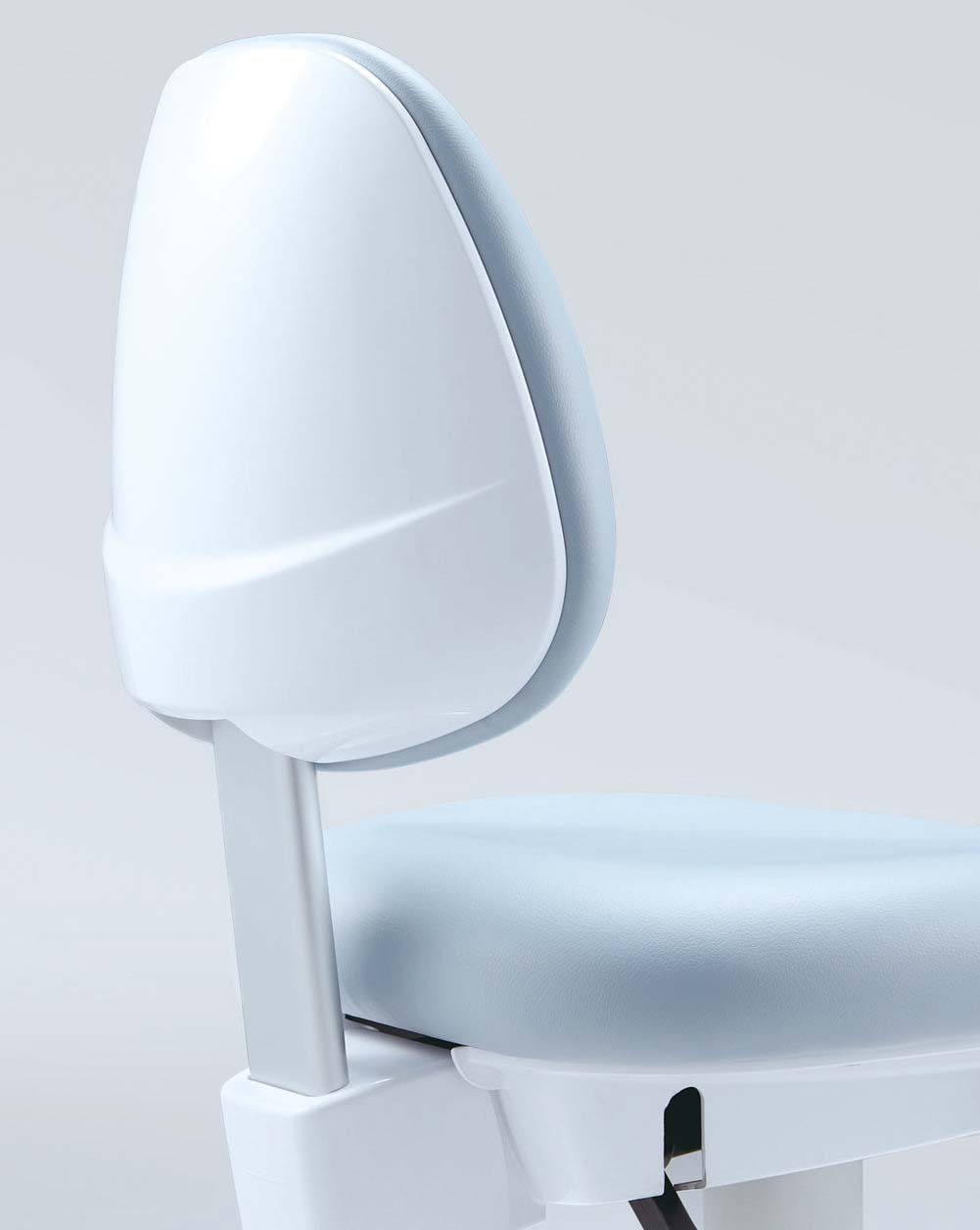 Стул врача EURUS (Takara Belmont)