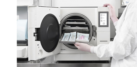 Стерилизатор паровой (автоклав) Euronda Е10 (24 л)